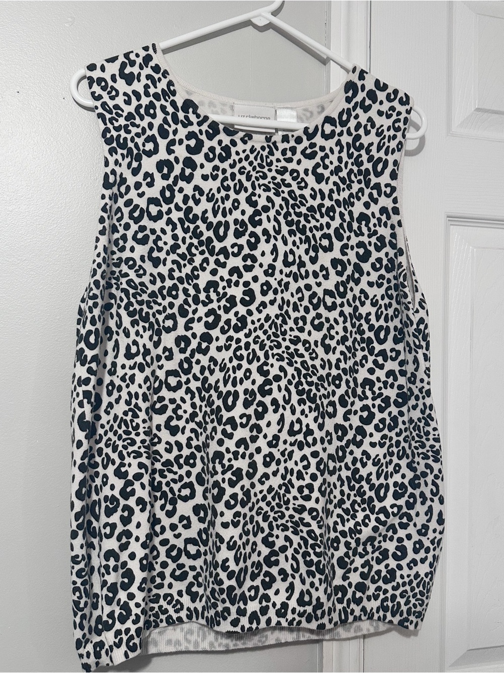 2000s Liz Claiborne Animal Print Top